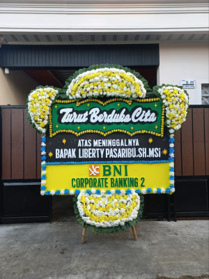 Papan Bunga Duka di Cepoko