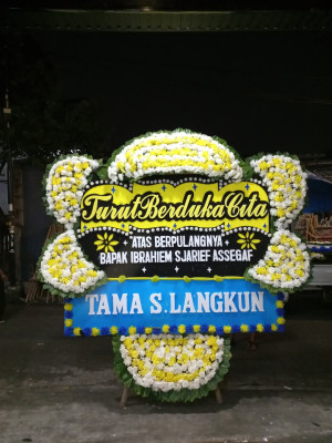 Papan Bunga Duka di Cepoko
