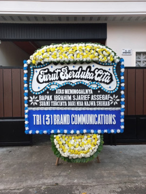 Papan Bunga Duka di Cepoko